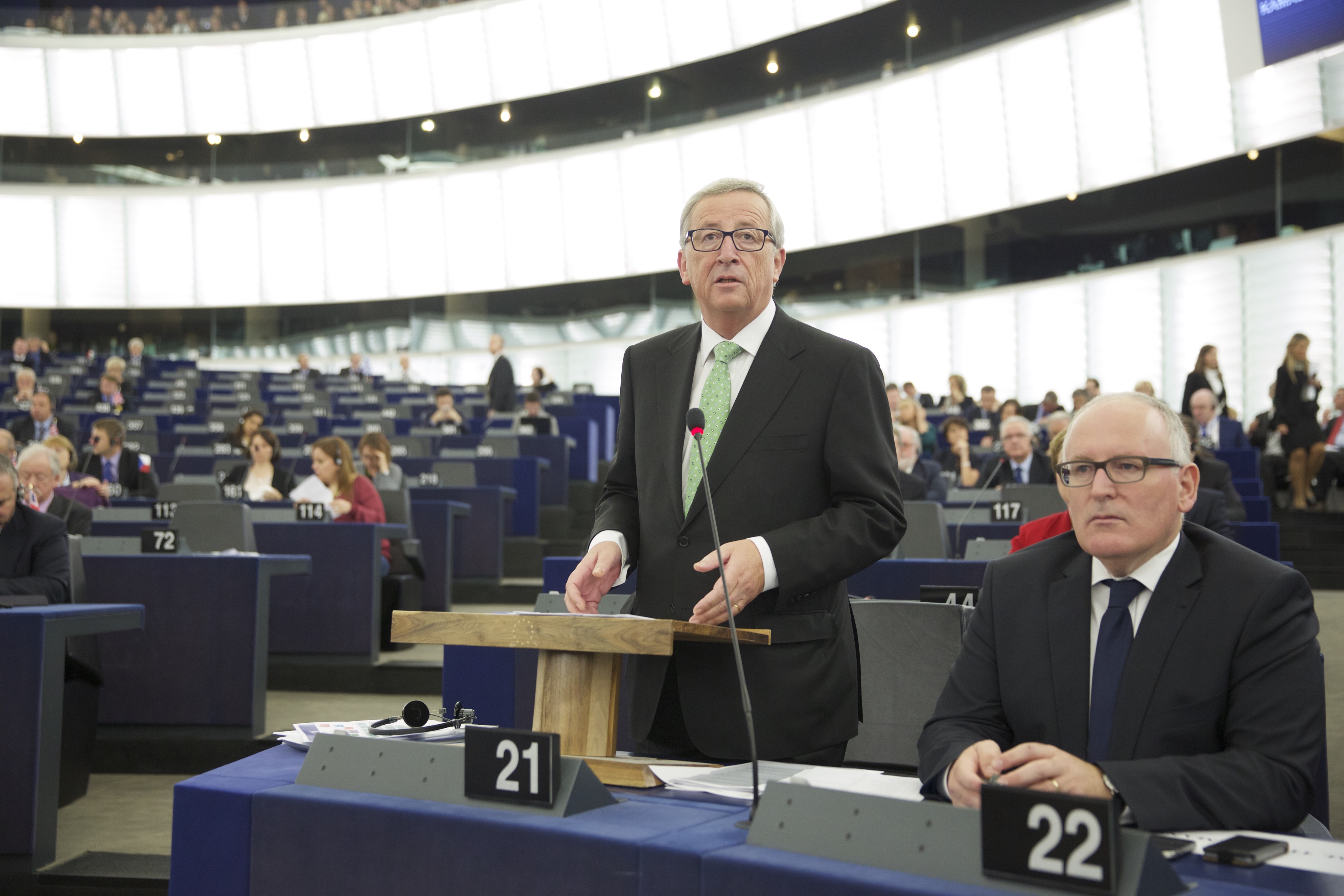 Voorzitter Jean Claude Juncker (links) en zijn ‘rechterhand’ Frans Timmermans. Foto: © European Union.