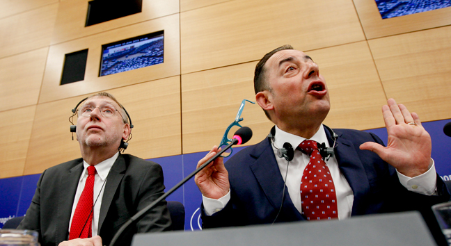 Europarlementariërs Bernd Lange en Gianni Pittella van de Progressive Alliance of Socialists and Democrats. © European Union, 2015.